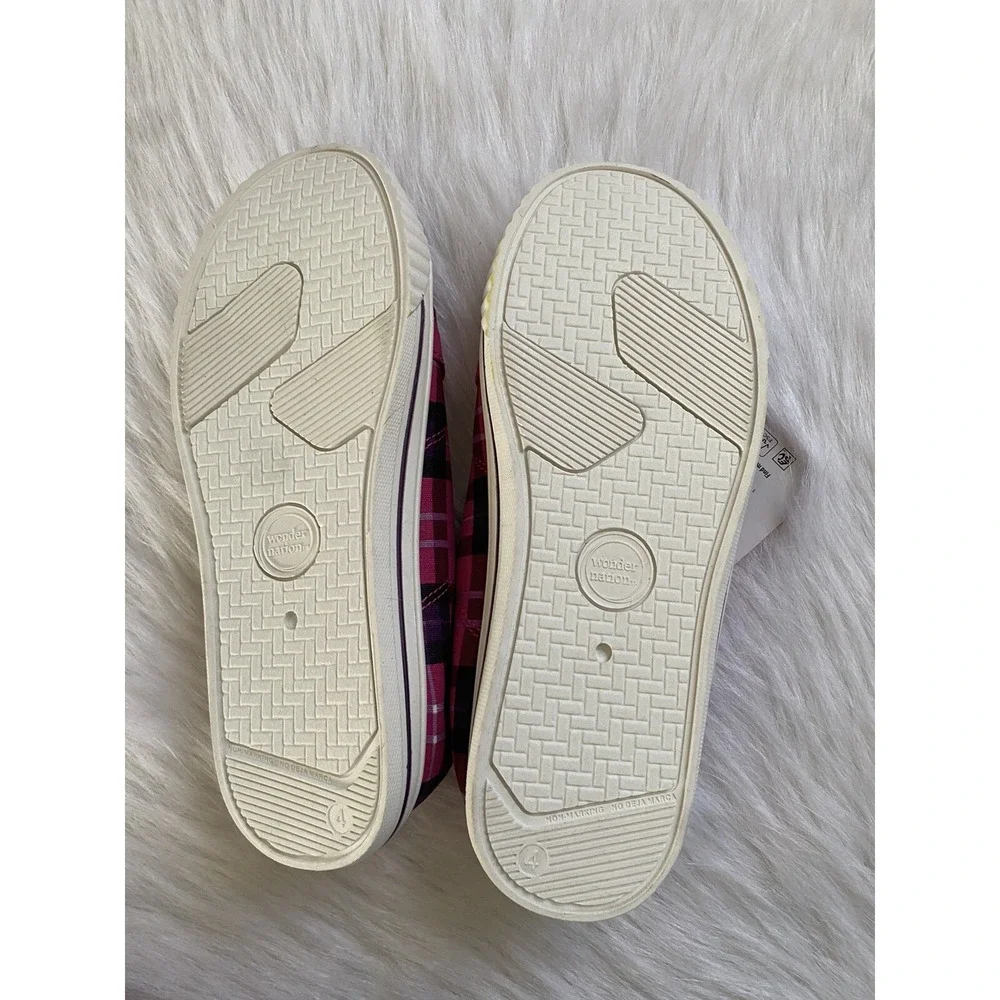 Wonder Nation Pink Plaid Shoes‎ Girl's Size 4 Slip On Stretchy Back